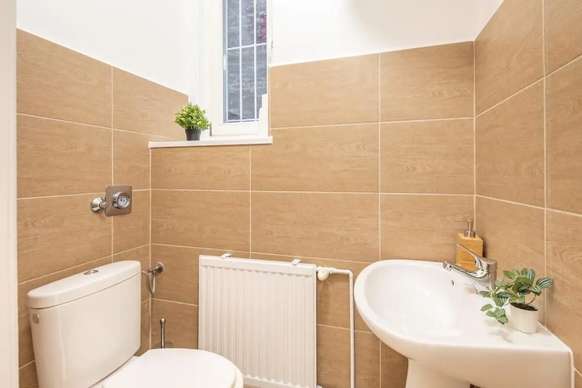 Apartment Full Comfort, 4 Bedrooms In The Heart Of The City Budapest