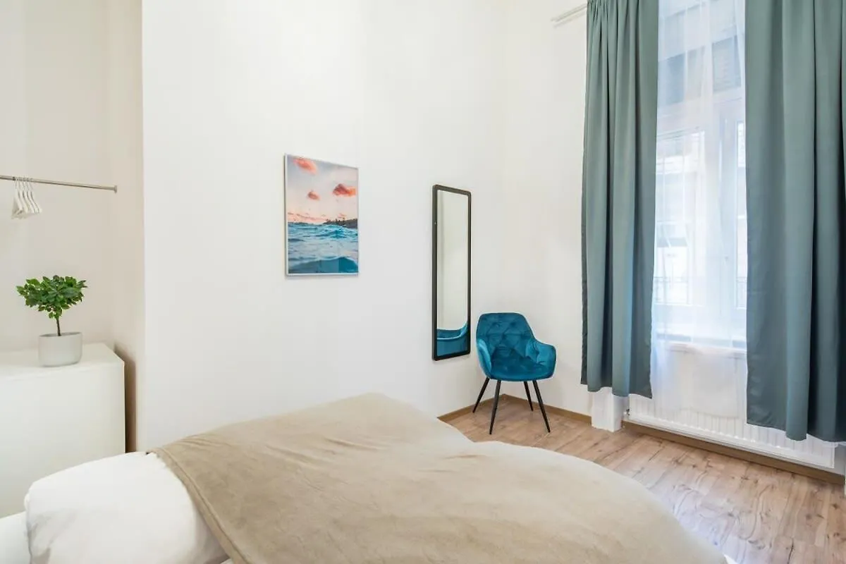 Full Comfort, 4 Bedrooms In The Heart Of The City Budapest Ungheria