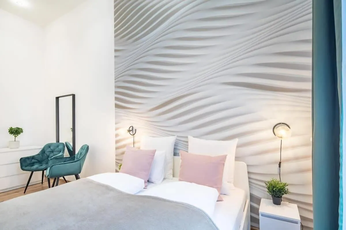Full Comfort, 4 Bedrooms In The Heart Of The City Budapest